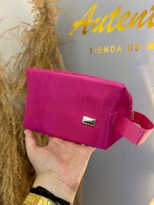 MONTOC COSMETIQUERA NAYLON ROSADA