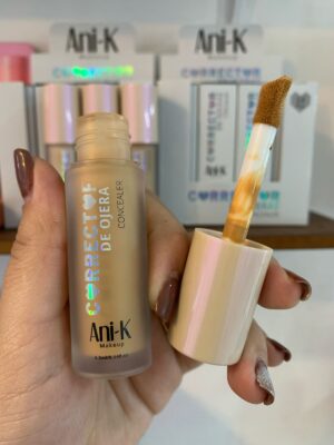 CORRECTOR ANIK TONO 03 HONEY